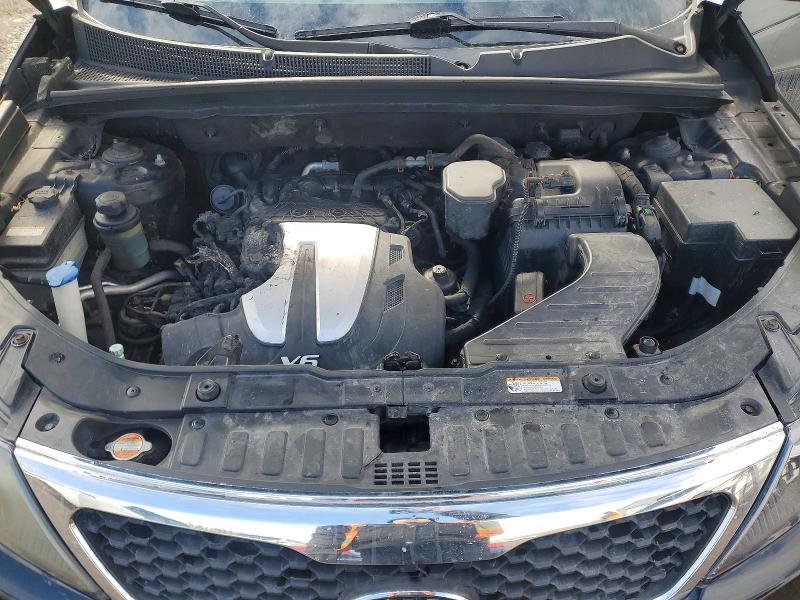2011 Kia Sorento მანქანა იყიდება აუქციონზე, vin: 5XYKT3A24BG049216, აუქციონის ნომერი: 46847716