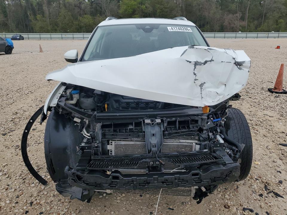 41740286 :رقم المزاد ، 3VV3B7AX8NM104124 vin ، 2022 Volkswagen Tiguan مزاد بيع