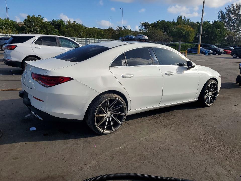 Продажа на аукционе авто 2020 Mercedes-benz Cla, vin: WDD5J4GB1LN074722, номер лота: 41618026