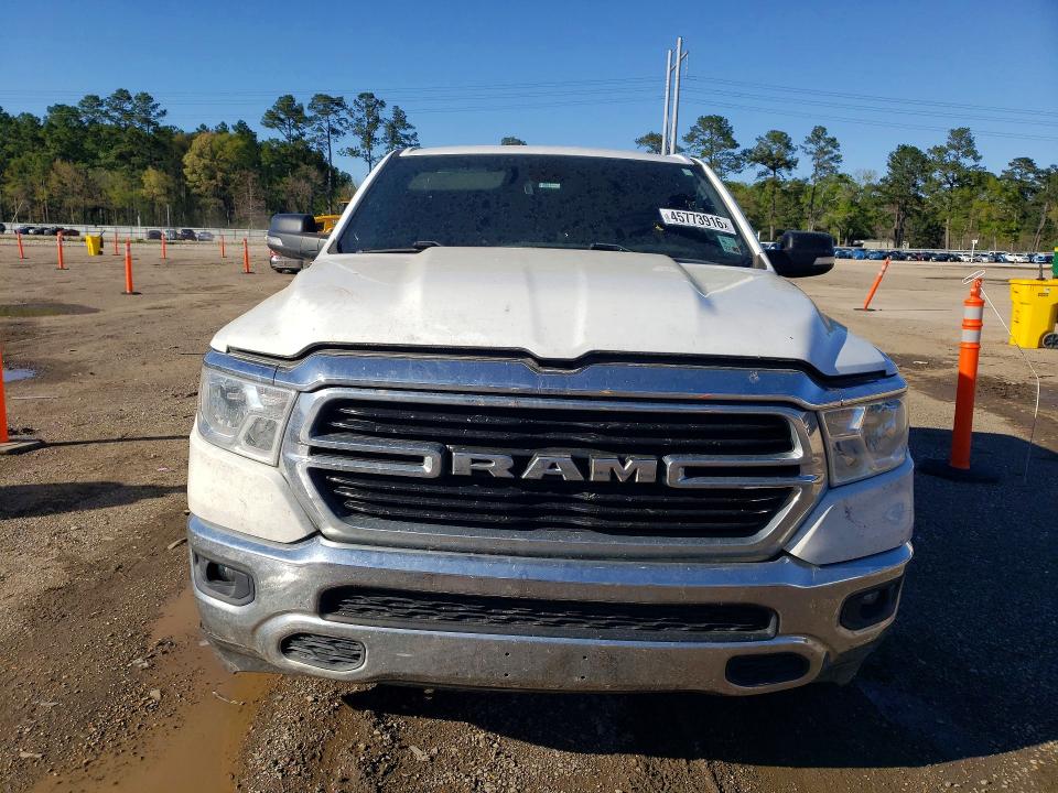 45773916 :رقم المزاد ، 1C6RREBT5KN827829 vin ، 2019 Ram 1500 مزاد بيع