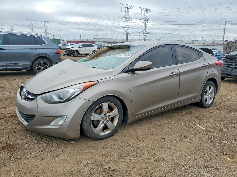 2013 Hyundai Elantra მანქანა იყიდება აუქციონზე, vin: 5NPDH4AE6DH387772, აუქციონის ნომერი: 45559066