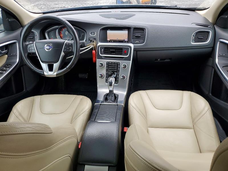 46181206 :رقم المزاد ، LYV402TM9JB174083 vin ، 2018 Volvo S60 مزاد بيع