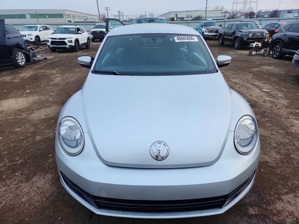 46845806 :رقم المزاد ، 3VWJP7AT4CM601136 vin ، 2012 Volkswagen Beetle مزاد بيع