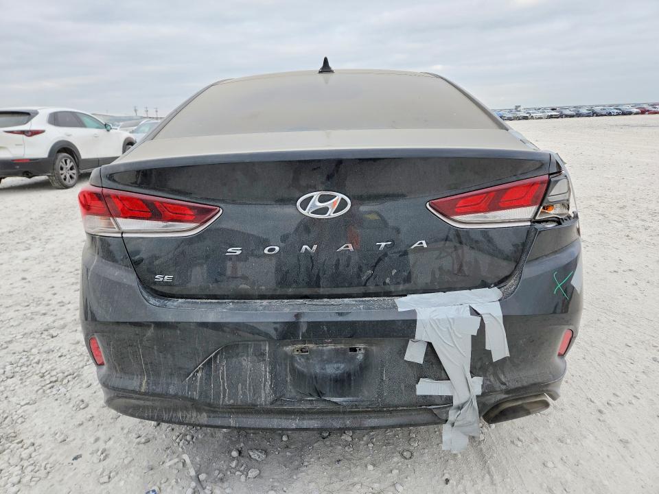 Продажа на аукционе авто 2018 Hyundai Sonata, vin: 5NPE24AF4JH620011, номер лота: 47262016