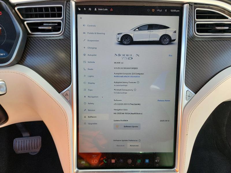41584866 :رقم المزاد ، 5YJXCBE28HF061203 vin ، 2017 Tesla Model X مزاد بيع