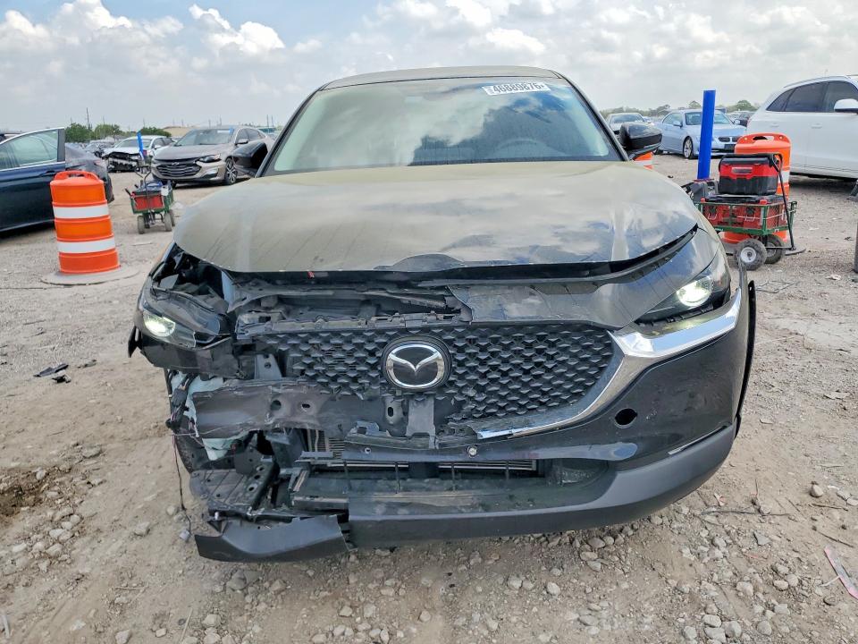 46889876 :رقم المزاد ، 3MVDMBBL1MM320132 vin ، 2021 Mazda Cx-30 مزاد بيع