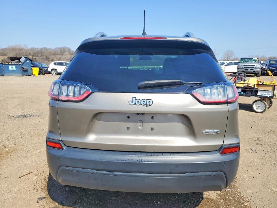 48107726 :رقم المزاد ، 1C4PJLLB9KD411676 vin ، 2019 Jeep Cherokee مزاد بيع