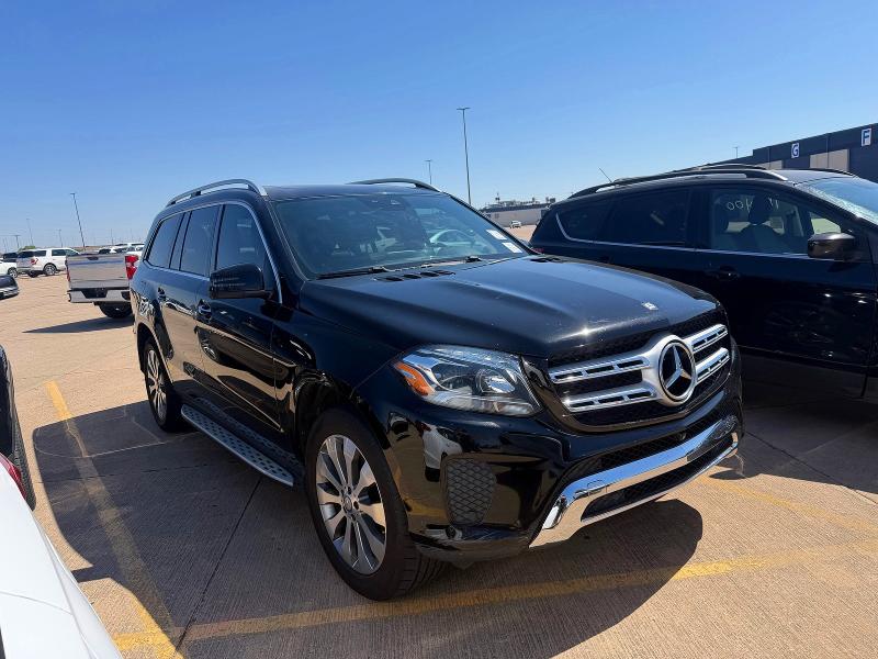 47941136 :رقم المزاد ، 4JGDF6EE9HA837080 vin ، 2017 Mercedes-benz Gls مزاد بيع