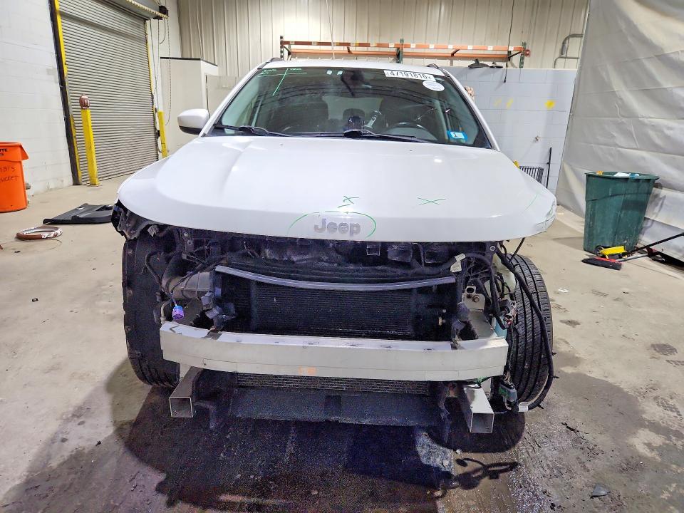 Продаж на аукціоні авто 2018 Jeep Compass, vin: 3C4NJDBB8JT231676, номер лоту: 47191816