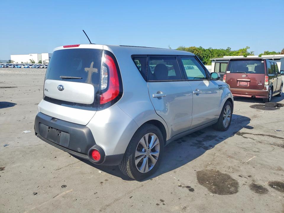 2015 Kia Soul მანქანა იყიდება აუქციონზე, vin: KNDJP3A55F7778211, აუქციონის ნომერი: 47903666