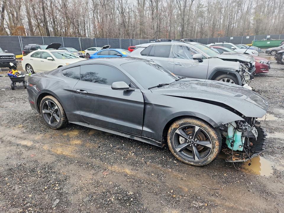 79374155 :رقم المزاد ، 1FA6P8TH0J5174859 vin ، 2018 Ford Mustang مزاد بيع