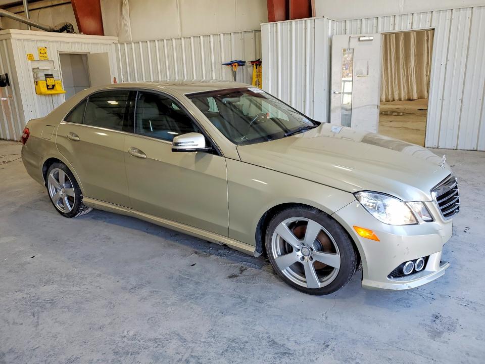 Auction sale of the 2010 Mercedes-benz E, vin: WDDHF8HBXAA210984, lot number: 55400096