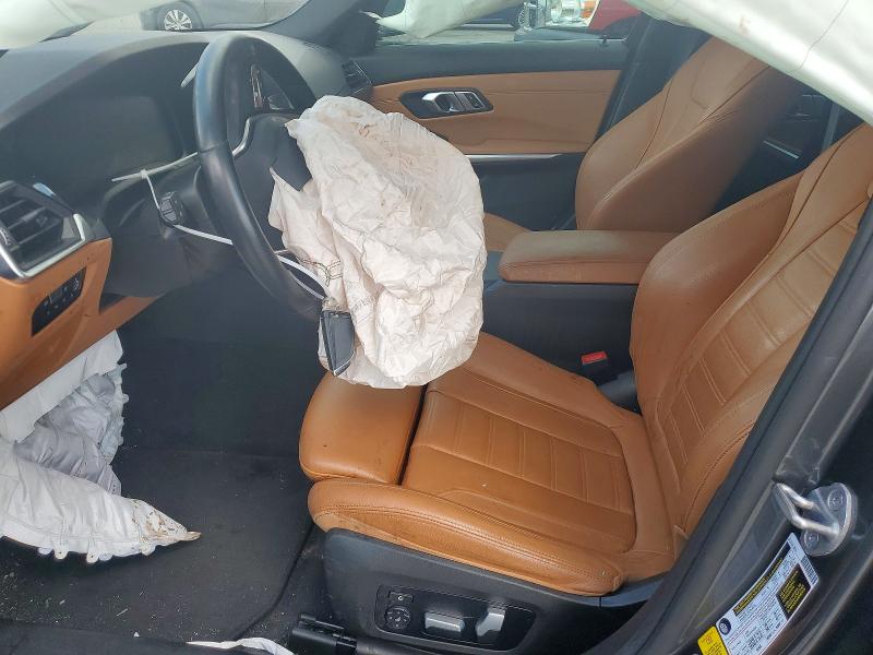 47593596 :رقم المزاد ، 3MW5R1J07M8C06182 vin ، 2021 Bmw 330i مزاد بيع