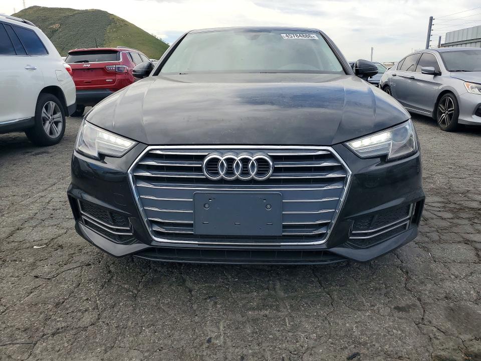 Продаж на аукціоні авто 2018 Audi A4, vin: WAUKMAF48JN020222, номер лоту: 45784886