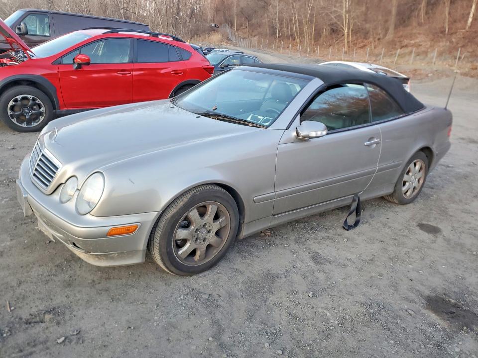 46582606 :رقم المزاد ، WDBLK65G53T140918 vin ، 2003 Mercedes-benz Clk مزاد بيع