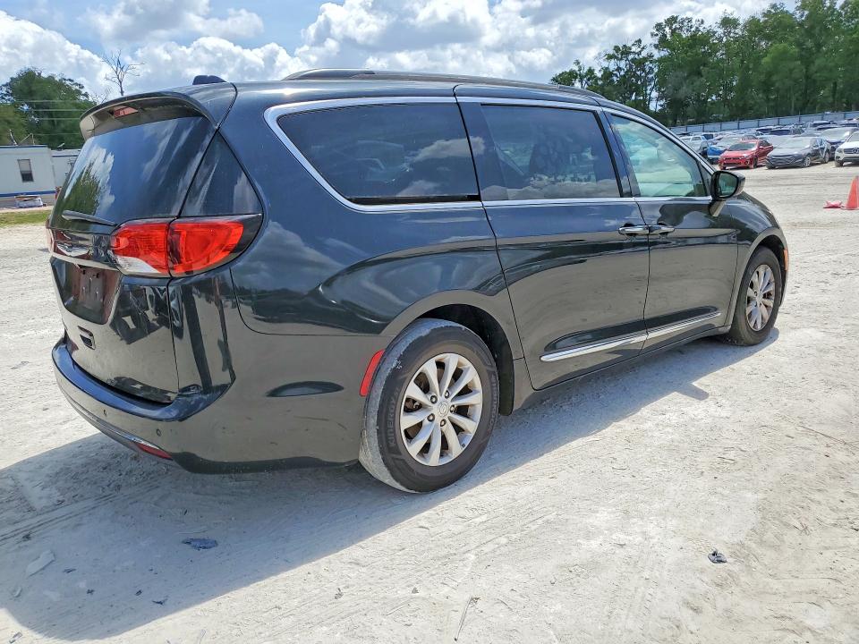 48148716 :رقم المزاد ، 2C4RC1BG9HR688161 vin ، 2017 Chrysler Pacifica مزاد بيع