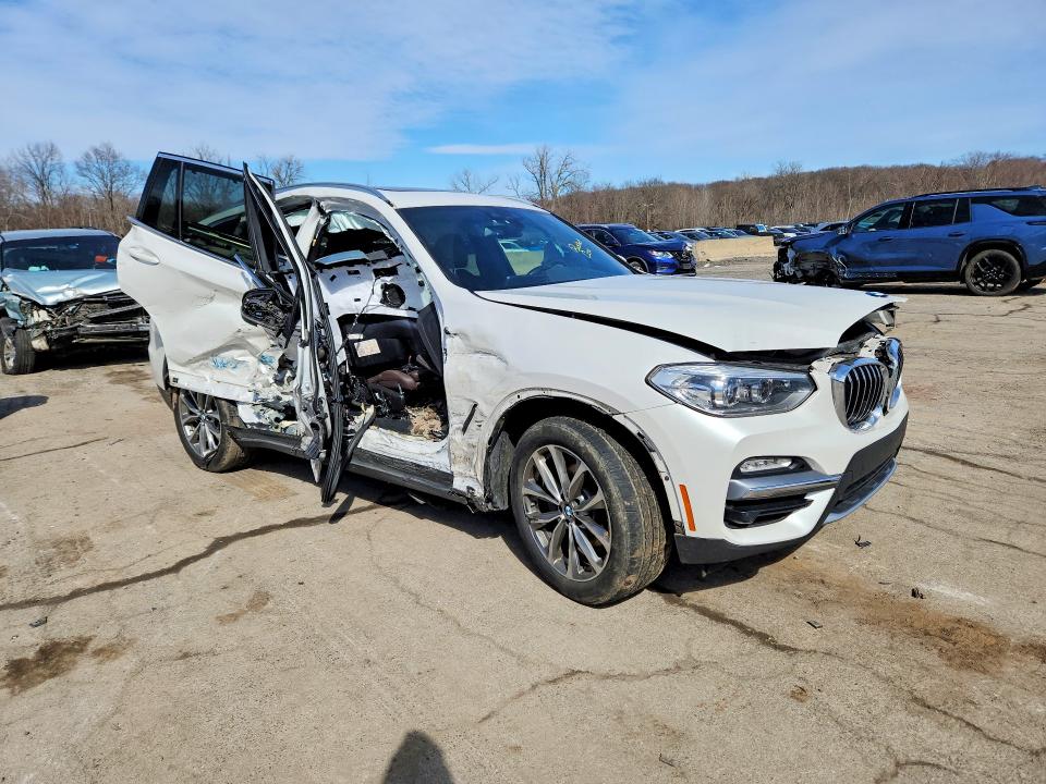 46637556 :رقم المزاد ، 5UXTR9C5XKLP76733 vin ، 2019 Bmw X3 مزاد بيع