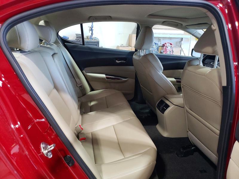 47302656 :رقم المزاد ، 19UUB1F33HA004747 vin ، 2017 Acura Tlx مزاد بيع