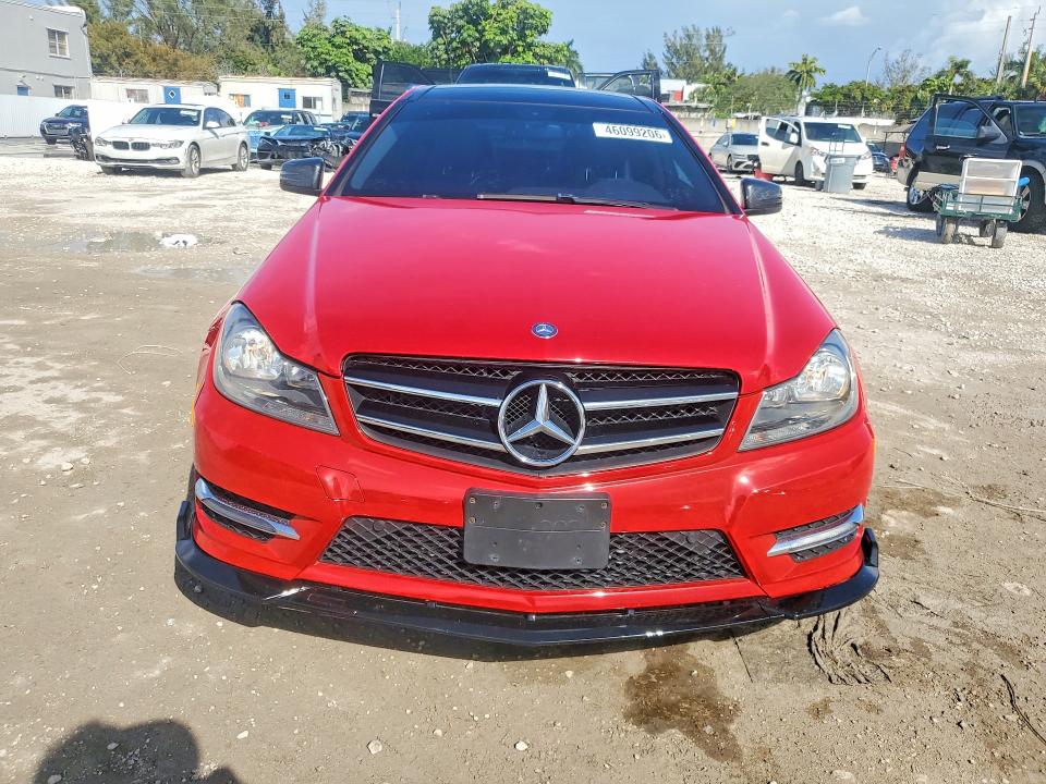 Продаж на аукціоні авто 2014 Mercedes-benz C, vin: WDDGJ4HB9EG265805, номер лоту: 46099206