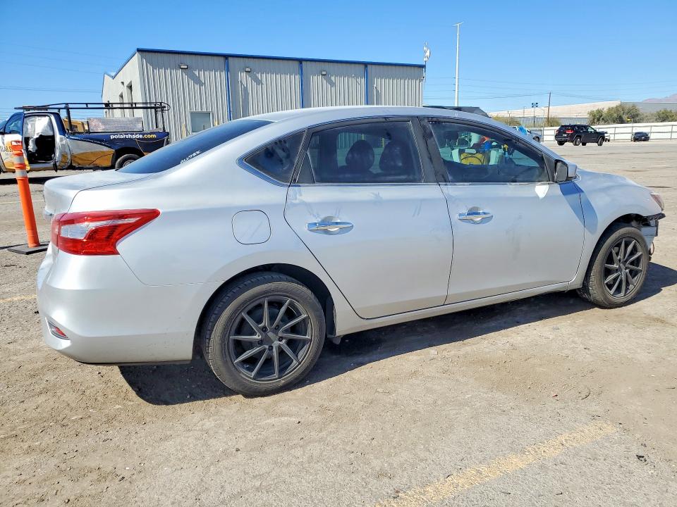 79732295 :رقم المزاد ، 3N1AB7AP8HY272514 vin ، 2017 Nissan Sentra مزاد بيع