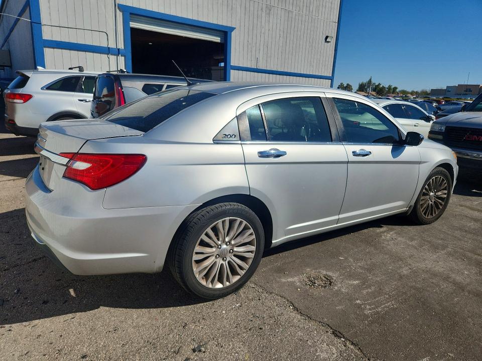 45486316 :رقم المزاد ، 1C3CCBCG1CN101889 vin ، 2012 Chrysler 200 مزاد بيع