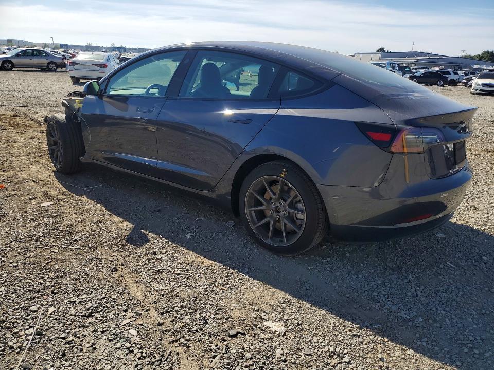 2022 Tesla Model 3 მანქანა იყიდება აუქციონზე, vin: 5YJ3E1EB1NF323447, აუქციონის ნომერი: 47624806