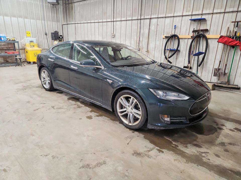 Продаж на аукціоні авто 2014 Tesla Model S, vin: 5YJSA1H14EFP41267, номер лоту: 46476136