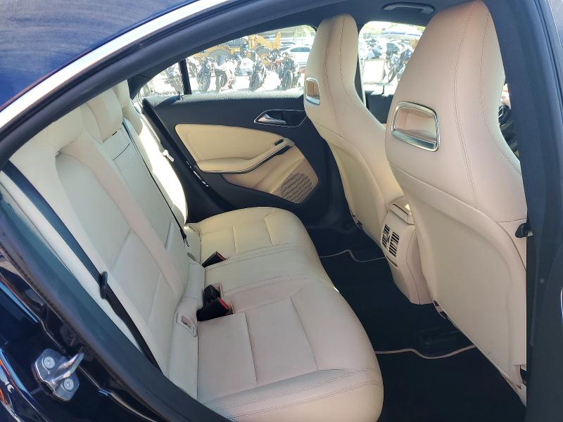 2018 Mercedes-benz Cla მანქანა იყიდება აუქციონზე, vin: WDDSJ4EB0JN637715, აუქციონის ნომერი: 47907366