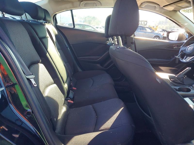 41710856 :رقم المزاد ، 3MZBM1V72FM168704 vin ، 2015 Mazda 3 مزاد بيع