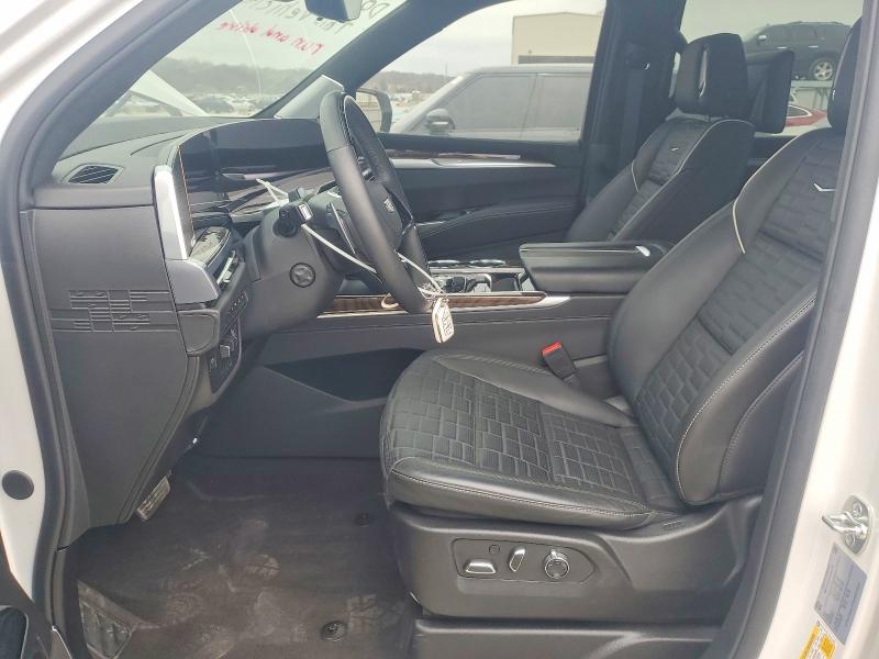 Продажа на аукционе авто 2025 Cadillac Escalade, vin: 1GYS9GRL7SR111965, номер лота: 47105786