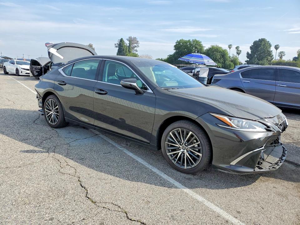 Продажа на аукционе авто 2025 Lexus Es 300h, vin: 58ADA1C13SU072061, номер лота: 79397855