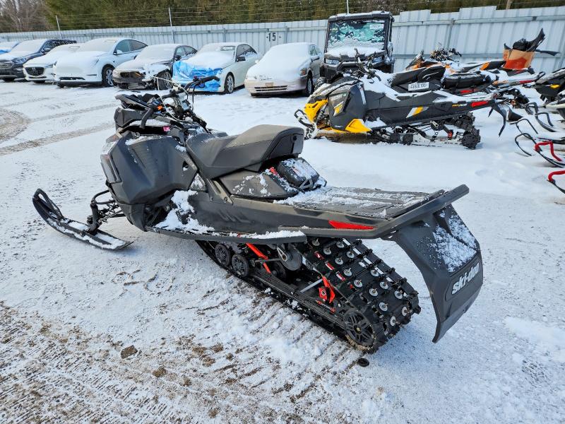 2022 Ski-doo Snowmobile მანქანა იყიდება აუქციონზე, vin: 2BPSDSNA0NV000188, აუქციონის ნომერი: 46302516
