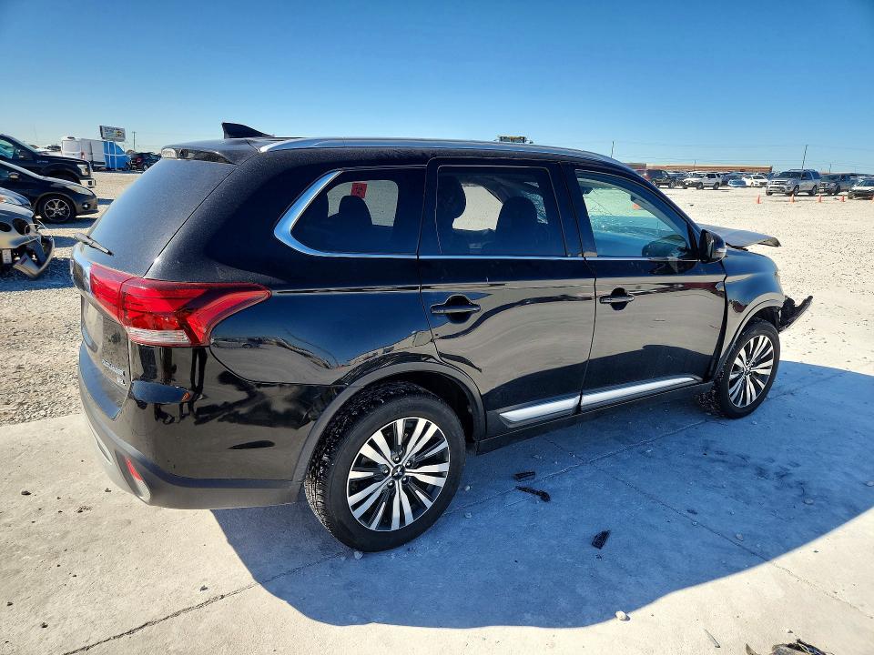 Продаж на аукціоні авто 2019 Mitsubishi Outlander, vin: JA4AD3A33KJ001251, номер лоту: 45832516
