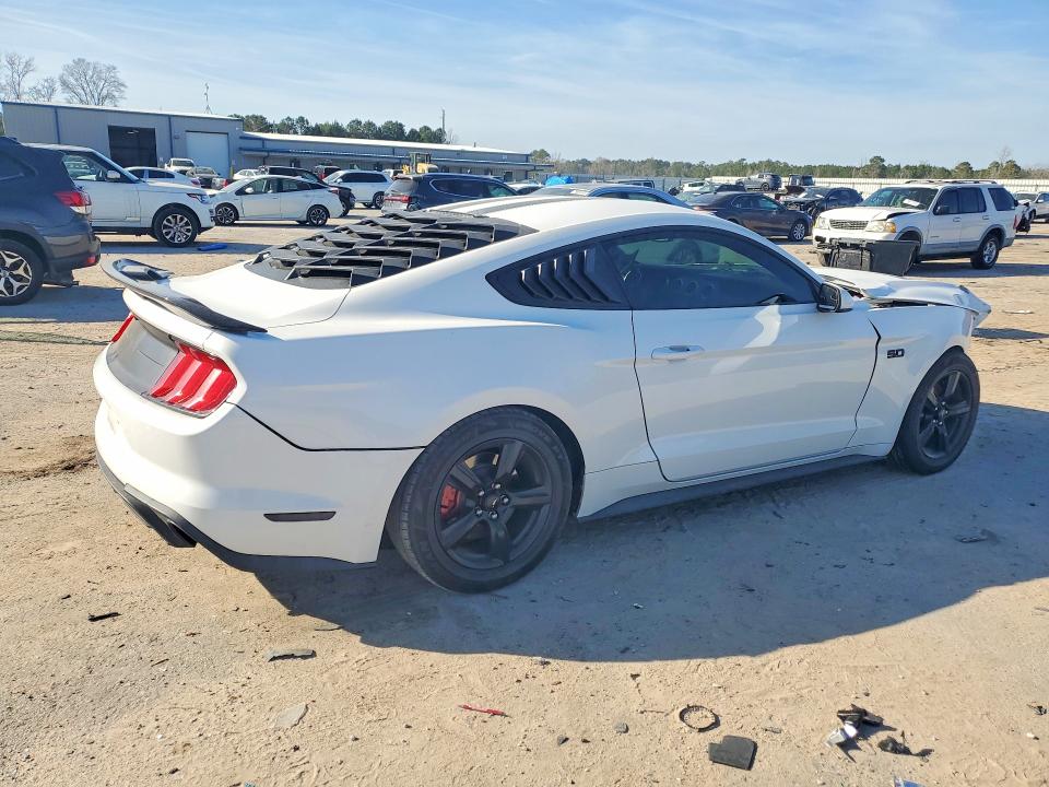 Продажа на аукционе авто 2018 Ford Mustang, vin: 1FA6P8TH0J5181312, номер лота: 79561335