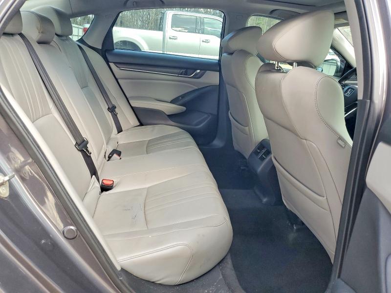 2018 Honda Accord მანქანა იყიდება აუქციონზე, vin: 1HGCV1F5XJA070318, აუქციონის ნომერი: 79884925
