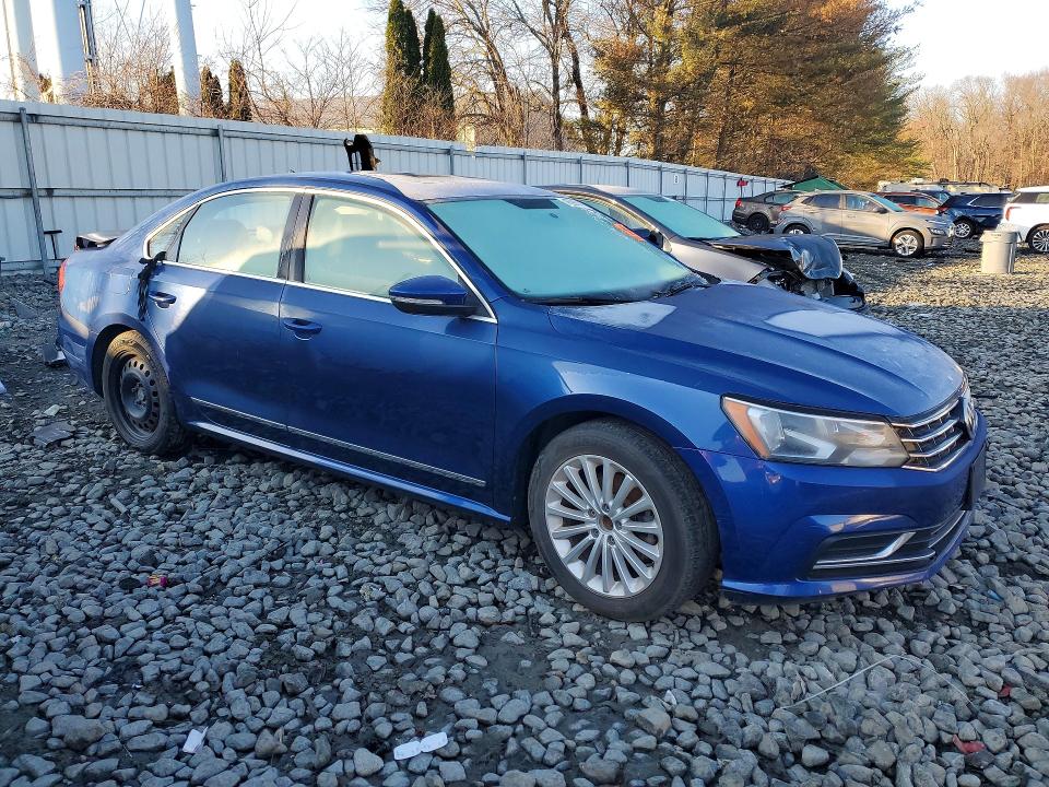 45968146 :رقم المزاد ، 1VWBT7A34HC037884 vin ، 2017 Volkswagen Passat مزاد بيع