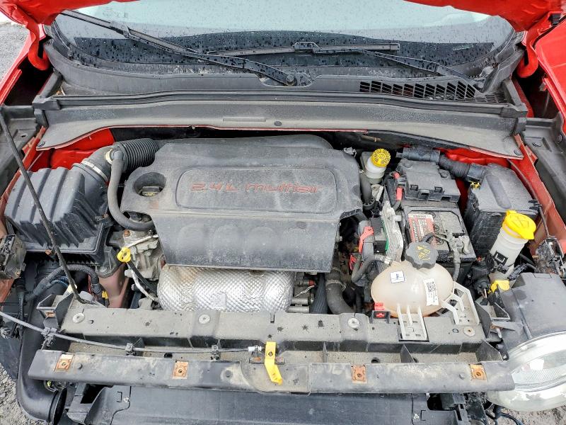 47105766 :رقم المزاد ، ZACCJBCT3FPB85126 vin ، 2015 Jeep Renegade مزاد بيع