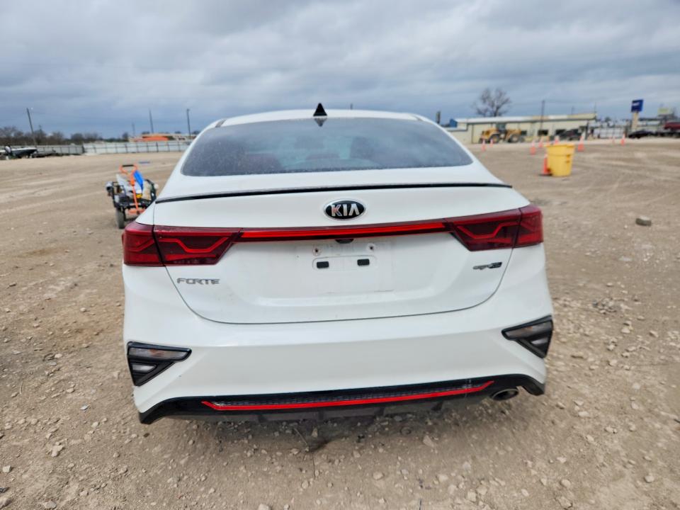 41605416 :رقم المزاد ، 3KPF34ADXME340912 vin ، 2021 Kia Forte مزاد بيع