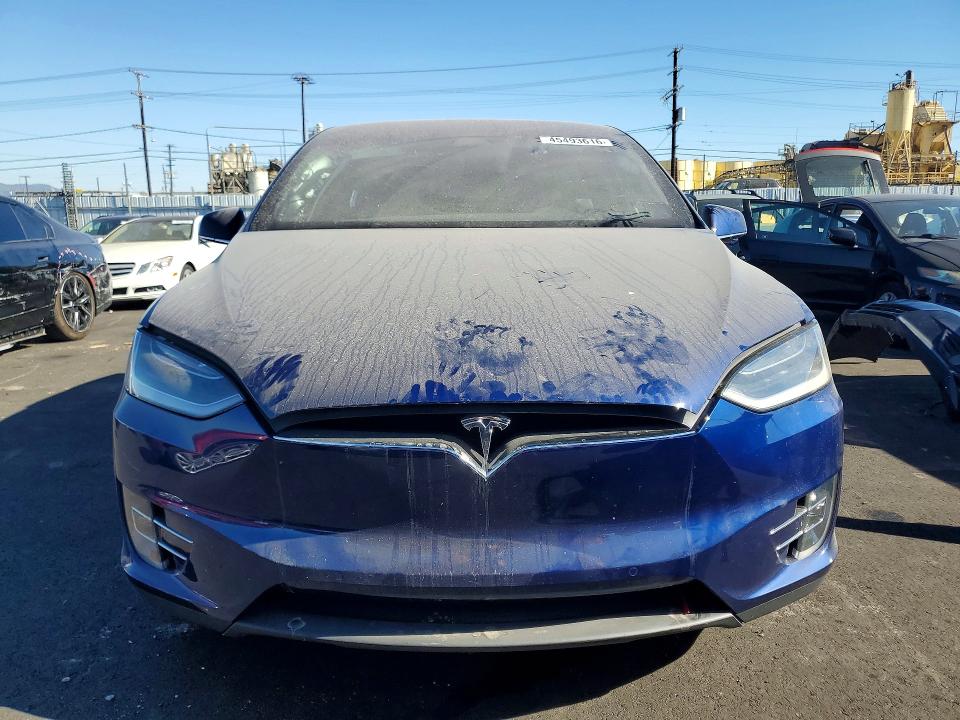2018 Tesla Model X მანქანა იყიდება აუქციონზე, vin: 5YJXCBE48JF137168, აუქციონის ნომერი: 45493616