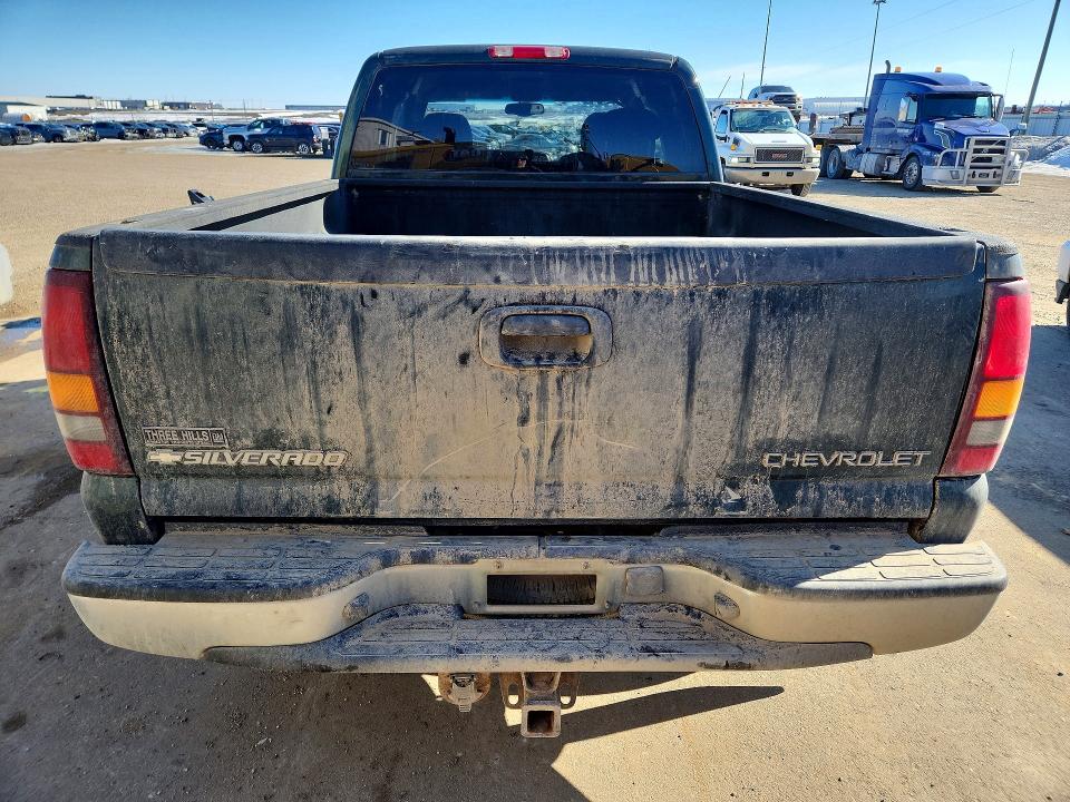 Продажа на аукционе авто 2002 Chevrolet Silverado, vin: 1GCHK29U42E172939, номер лота: 79271905