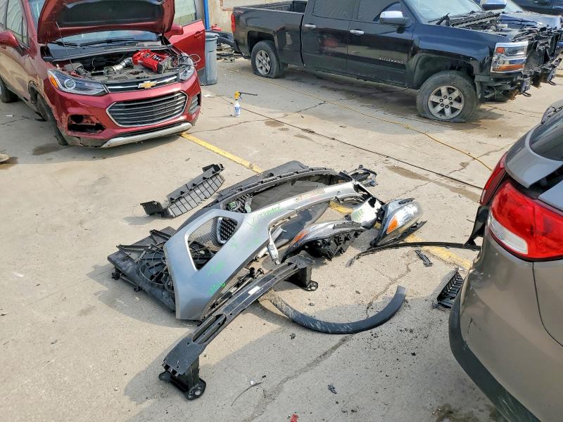46811966 :رقم المزاد ، 5XYPGDA39JG415212 vin ، 2018 Kia Sorento مزاد بيع