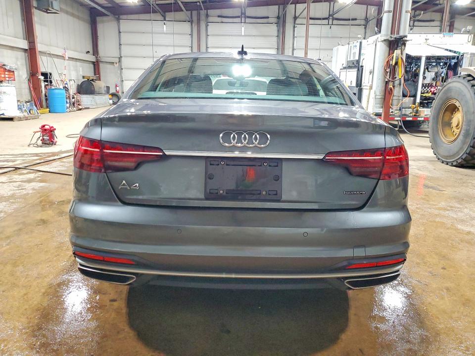 Продаж на аукціоні авто 2022 Audi A4, vin: WAUEAAF45NN010761, номер лоту: 46449466