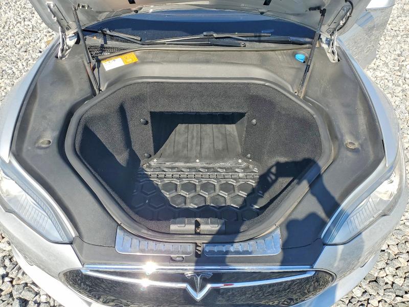 2013 Tesla Model S მანქანა იყიდება აუქციონზე, vin: 5YJSA1DP7DFP13116, აუქციონის ნომერი: 47506846