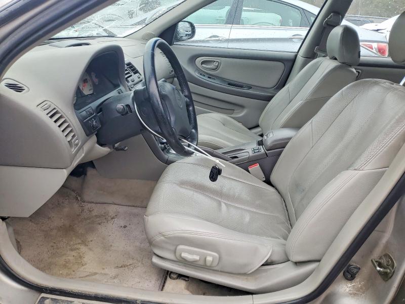 46562326 :رقم المزاد ، JN1CA31A31T314831 vin ، 2001 Nissan Maxima مزاد بيع