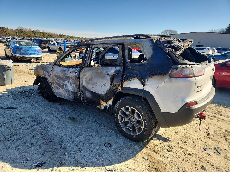 46855586 :رقم المزاد ، NOVIN46855586 vin ، 2022 Jeep Cherokee مزاد بيع
