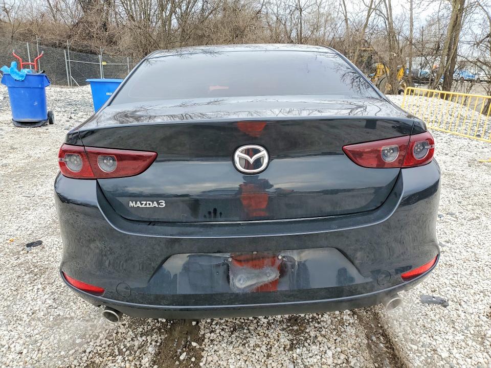 2021 Mazda 3 მანქანა იყიდება აუქციონზე, vin: JM1BPABL7M1322572, აუქციონის ნომერი: 46416906