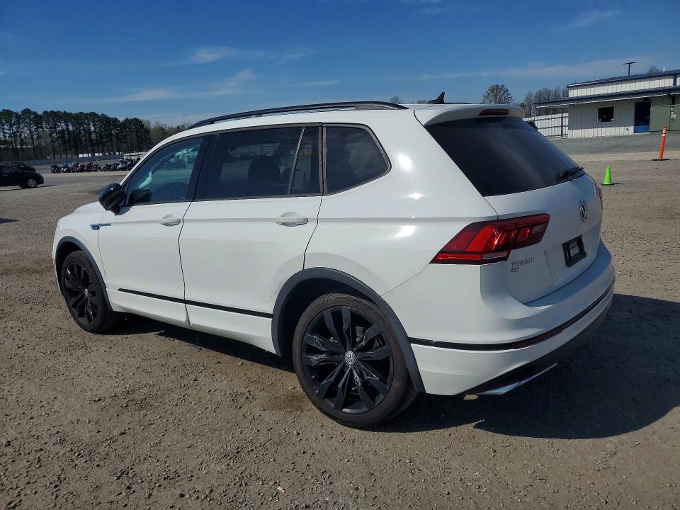 Продажа на аукционе авто 2020 Volkswagen Tiguan, vin: 3VV2B7AX6LM159857, номер лота: 46851086