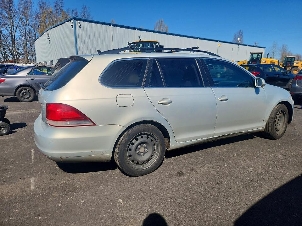 47728976 :رقم المزاد ، 3VWPL8AJ7BM656592 vin ، 2011 Volkswagen Jetta مزاد بيع