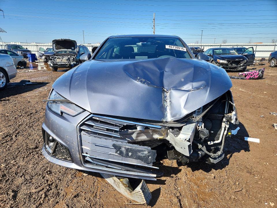 46738016 :رقم المزاد ، WAUDNAF46KA031718 vin ، 2019 Audi A4 مزاد بيع