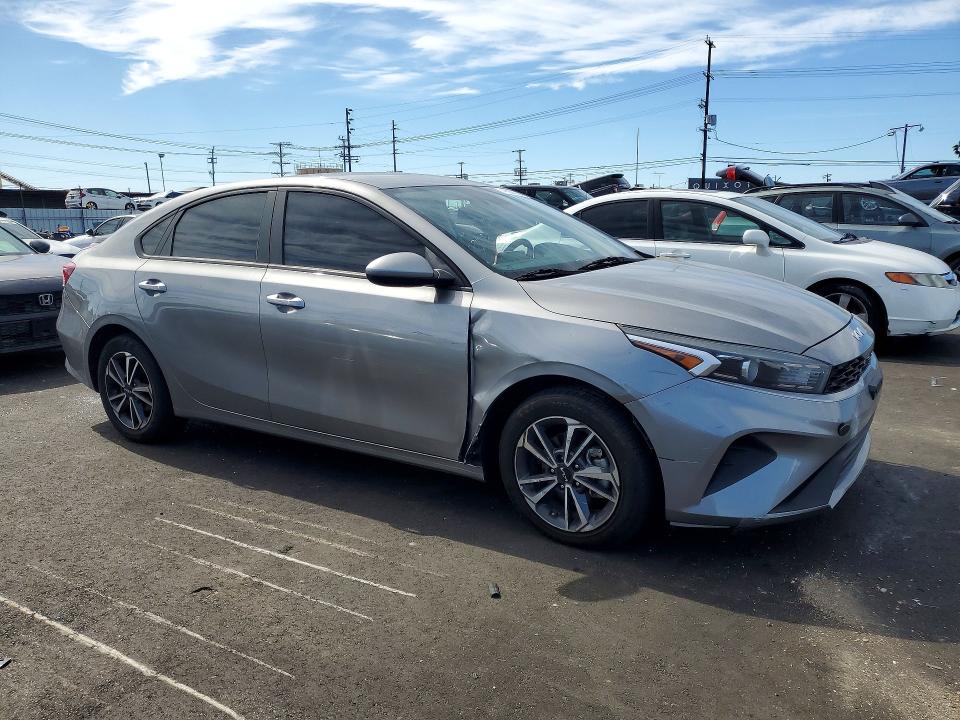 Продажа на аукционе авто 2023 Kia Forte, vin: 3KPF24AD8PE651987, номер лота: 41836166